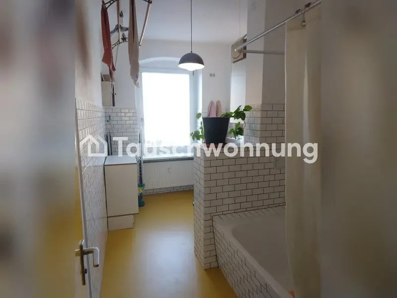 Tauschwohnung: Tausche zwei Zimmer mit EBK und Badewanne im Wrangelkiez — photo 1